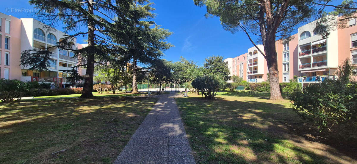 Appartement à MANDELIEU-LA-NAPOULE