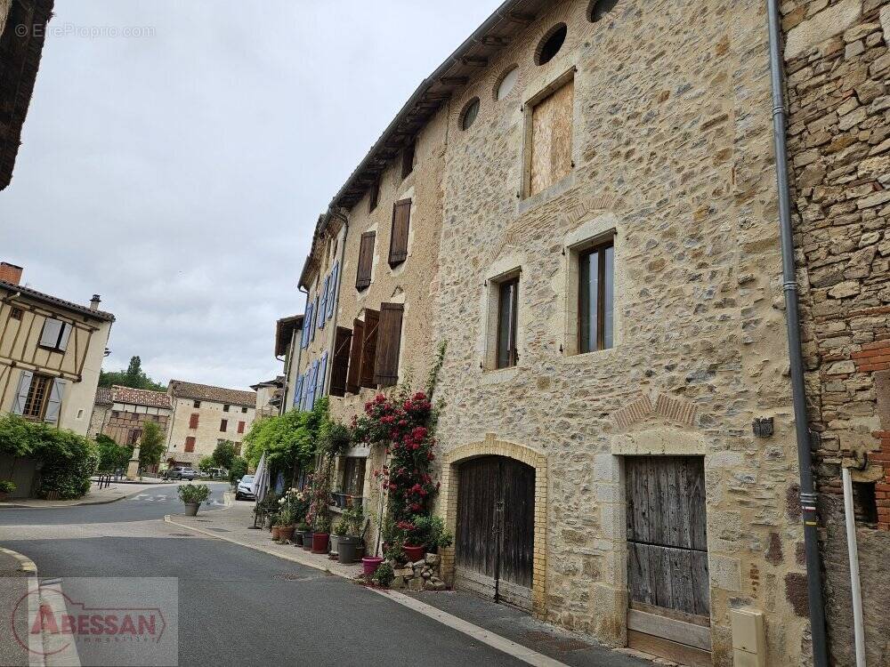 Maison à CORDES-SUR-CIEL