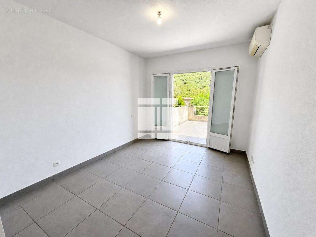 Appartement à OLETTA
