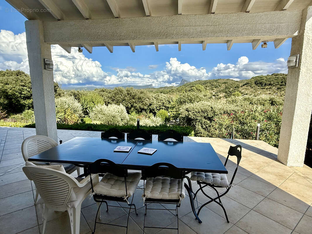 Maison à SAINT-MARTIN-DE-LONDRES