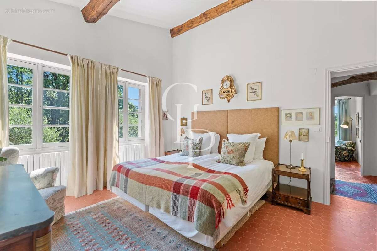 Maison à PEYMEINADE