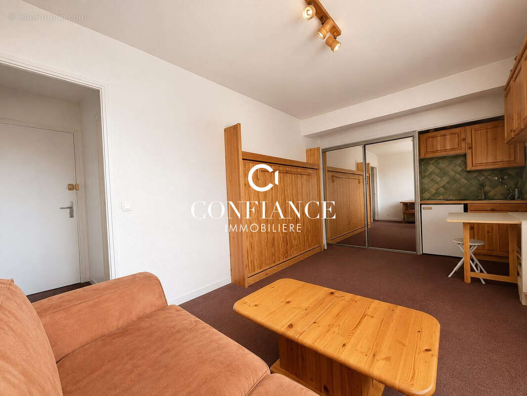 Appartement à PEONE