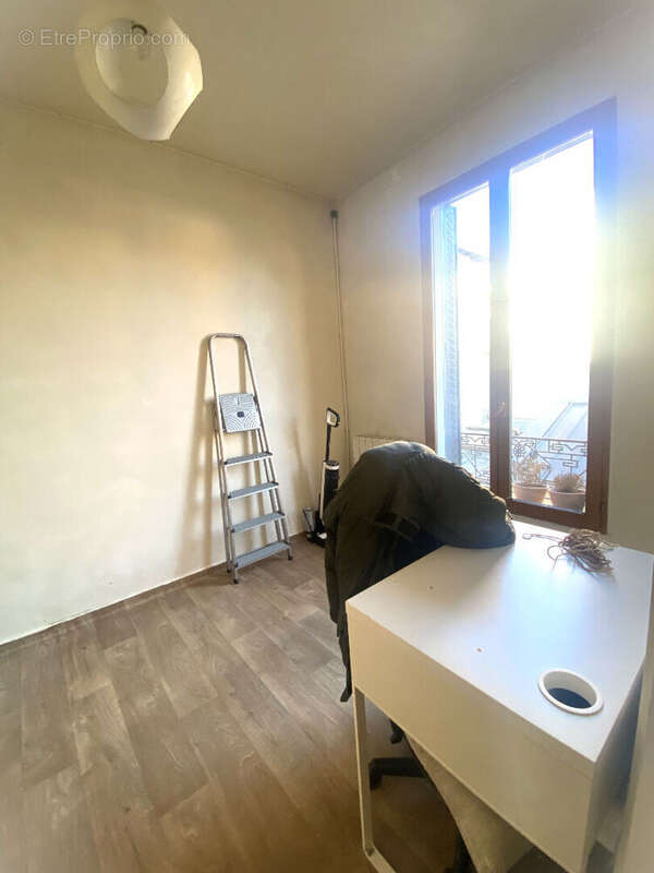 Appartement à COLOMBES