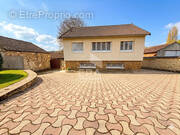 Maison à SAINT-SAUVEUR-SUR-ECOLE