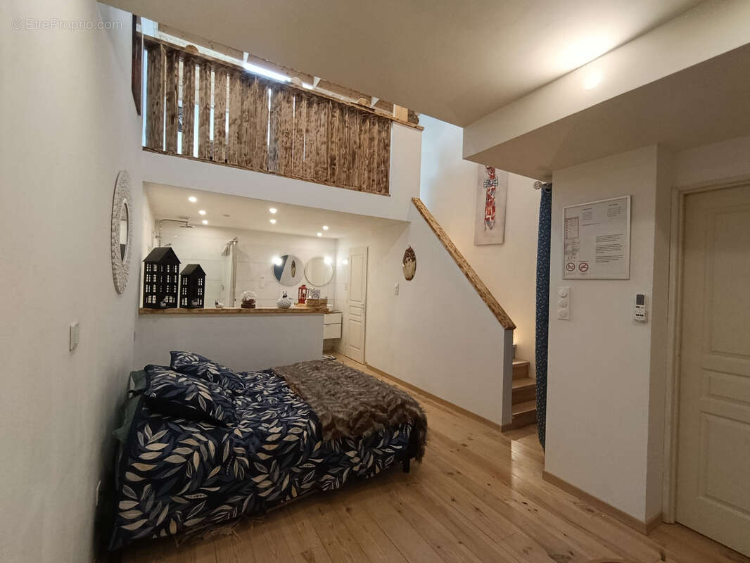 Maison à NEUFMAISONS