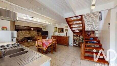 Photo 8 - Maison à PLONEVEZ-PORZAY