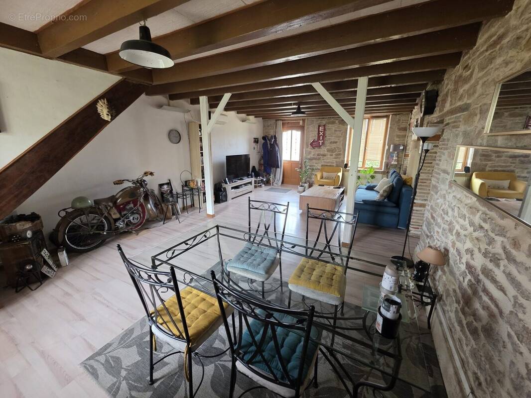 Maison à VILLERS-LES-POTS