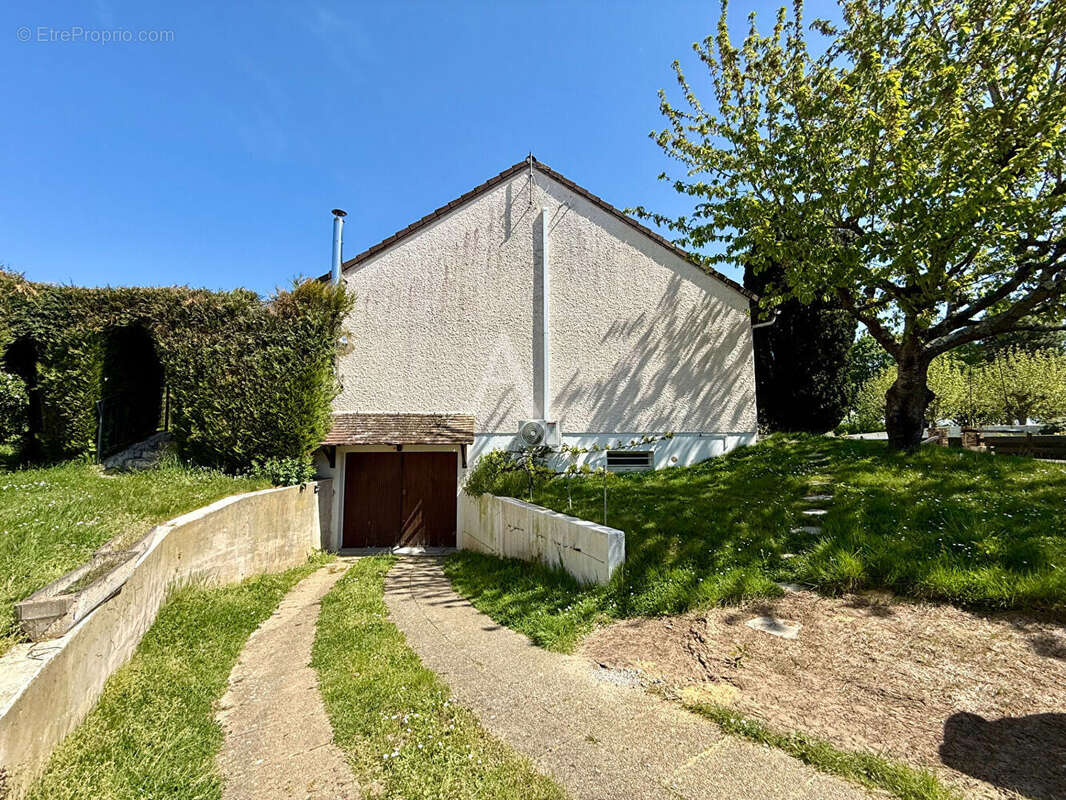 Maison à LUCE