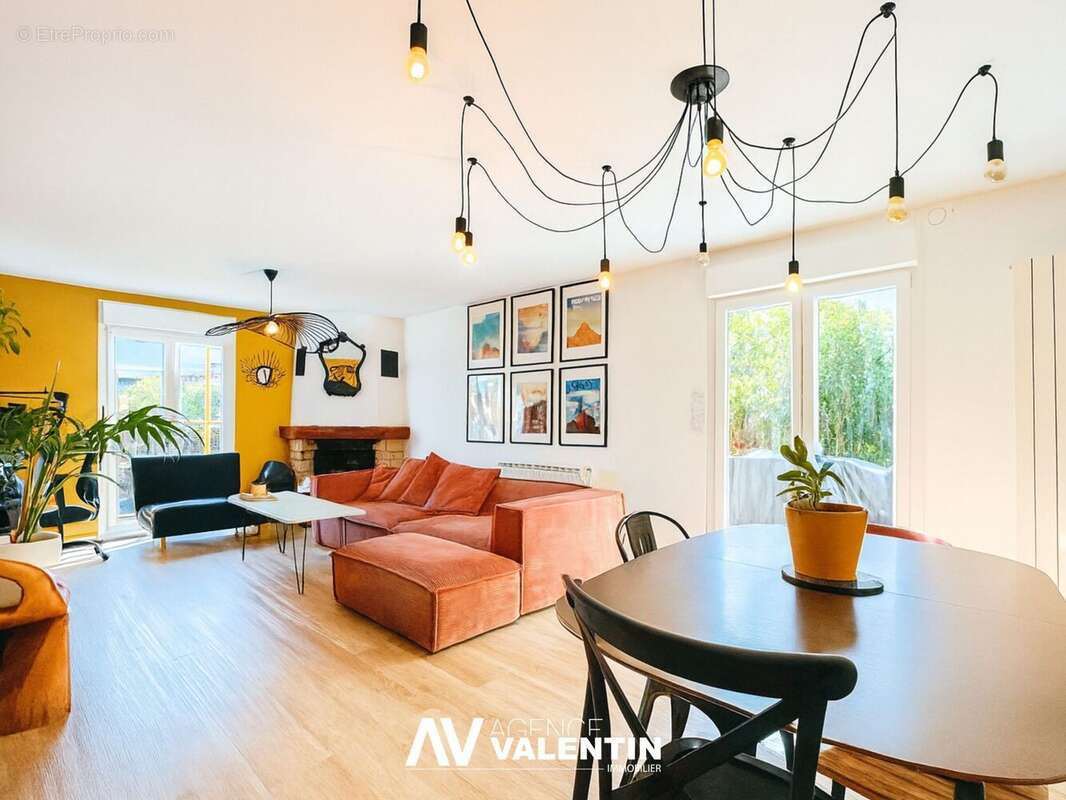 Maison à LORRY-LES-METZ