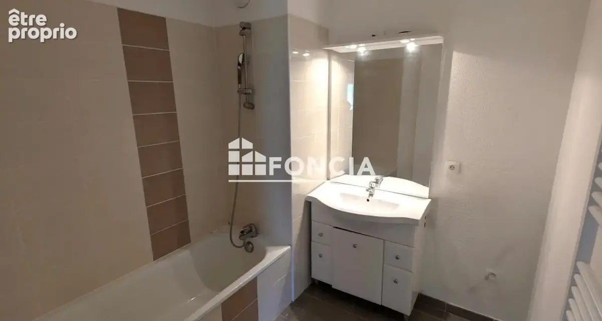 À vendre – Appartement F3 de 65 m² – Chambéry - photo 8