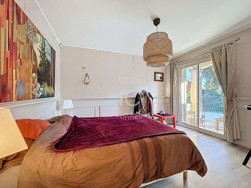 Maison à COLLONGES-AU-MONT-D&#039;OR