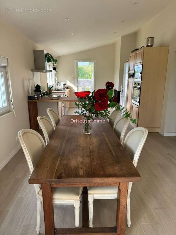 Maison à SAINT-EMILION