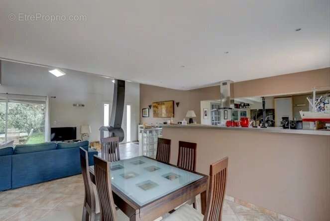 Maison à SAINT-JEAN