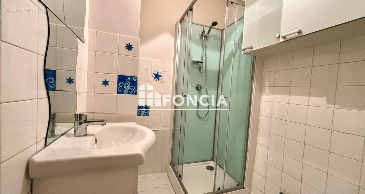 Appartement à DECAZEVILLE