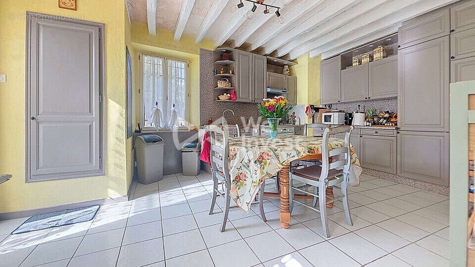 Maison à FAREMOUTIERS