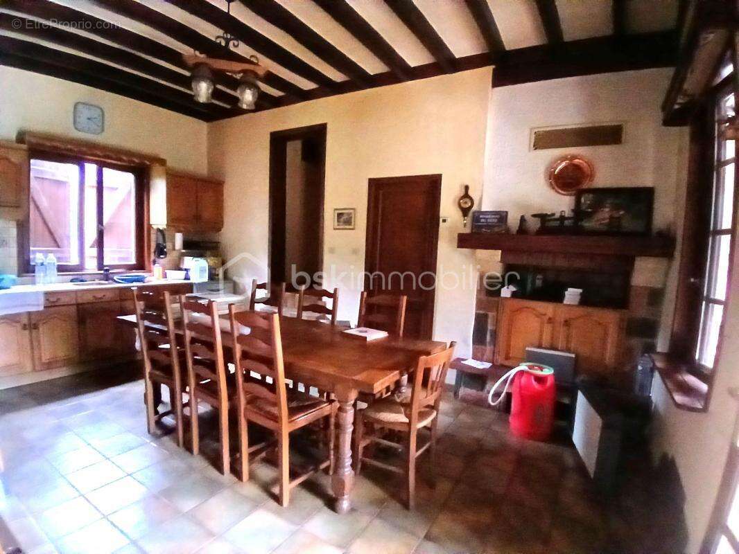 Maison à REBREUVIETTE