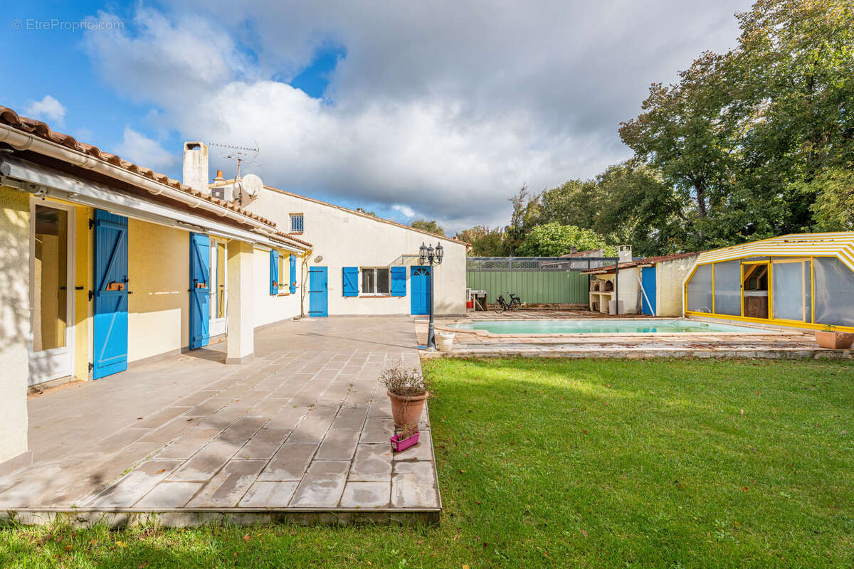 Maison à SAINT-ZACHARIE