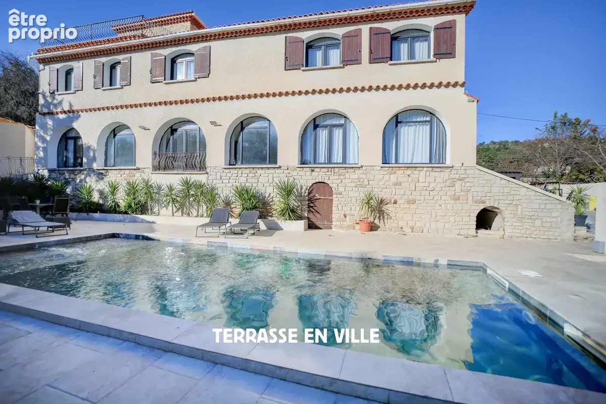 La ciotat - figuerolles - maison d'architecte t9 - 400m2 - jardin - 1000m2 - piscine - garages - 1870000€ - photo 25