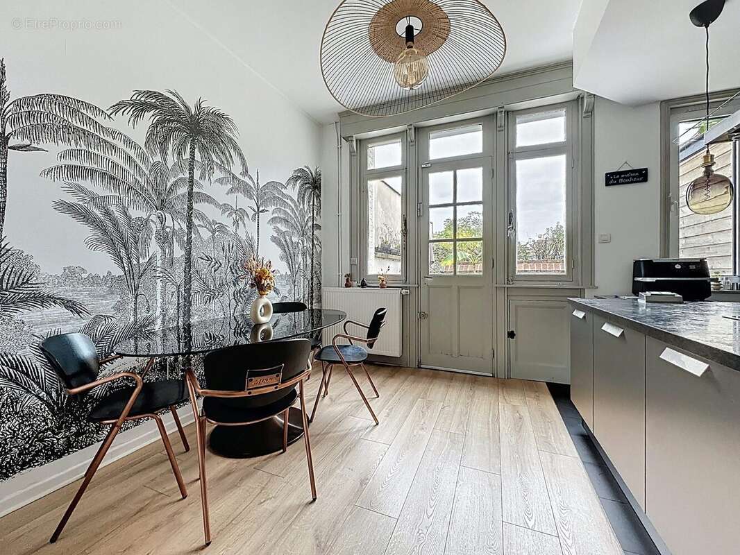 Maison à MARCQ-EN-BAROEUL