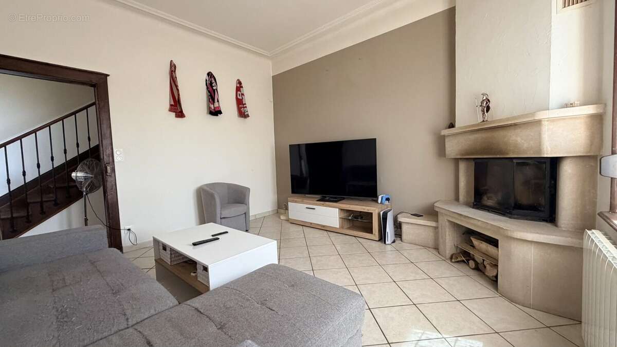 Maison 100 m² à Thiaucourt-Regnieville  - photo 4