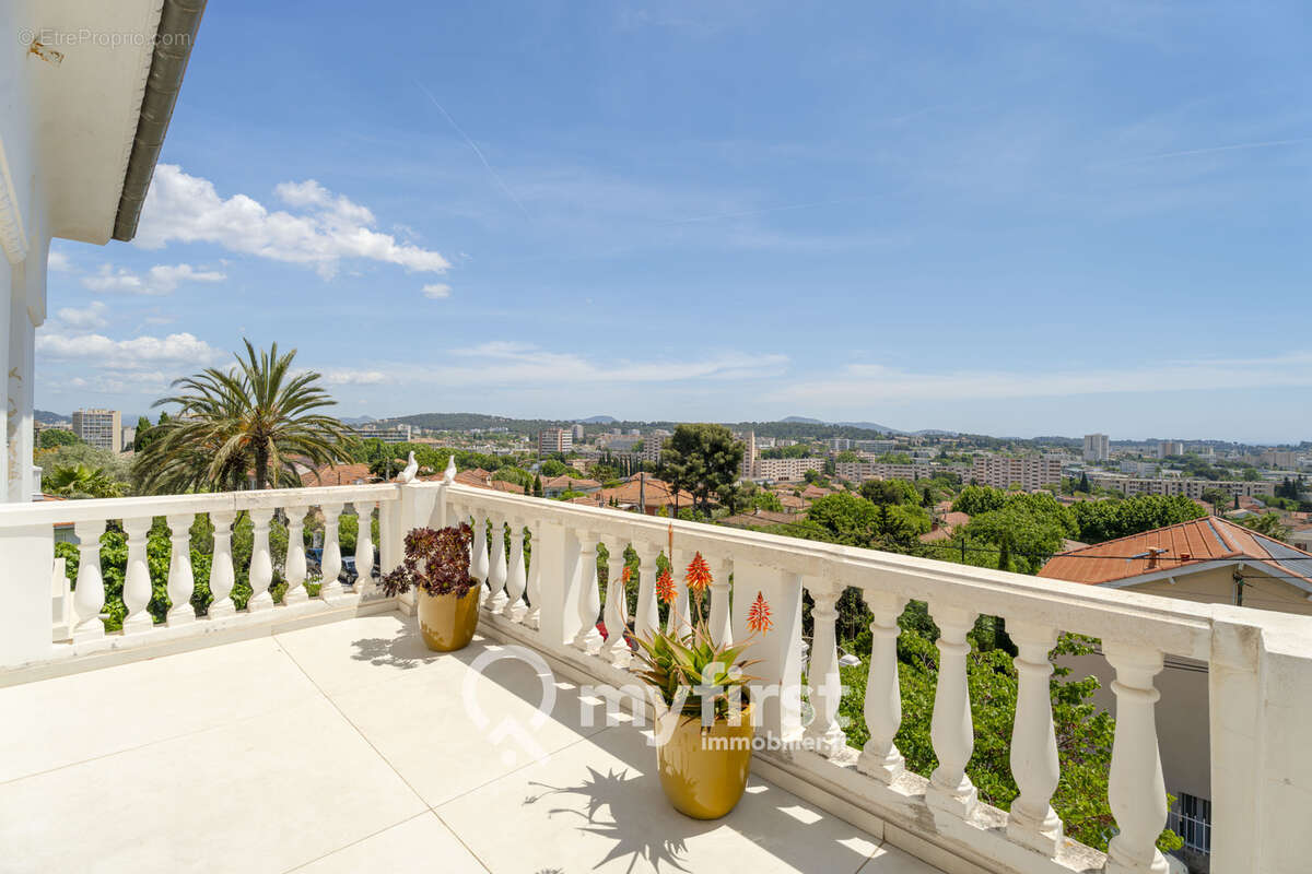 Maison à TOULON