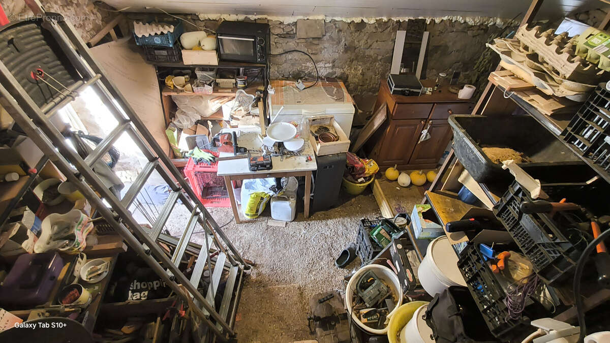 Maison à CHATEAU-CHERVIX