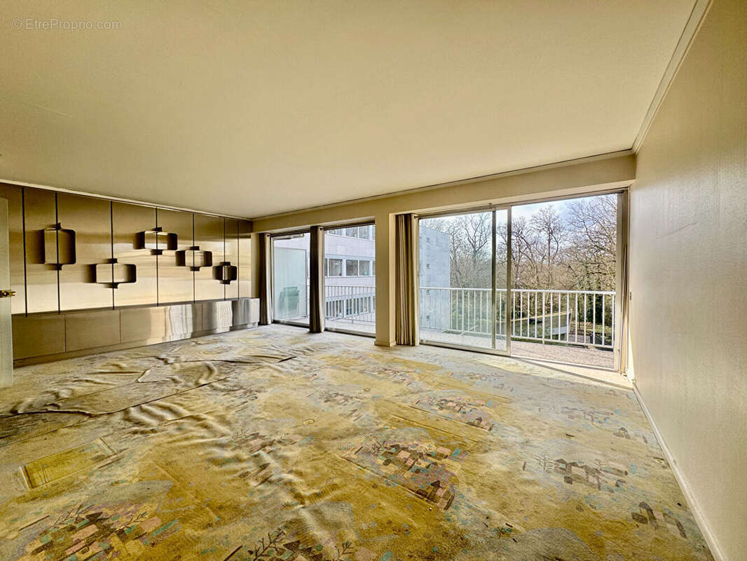 Appartement à FONTENAY-SOUS-BOIS