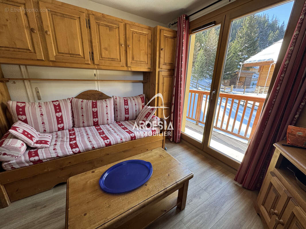 Appartement à AVRIEUX