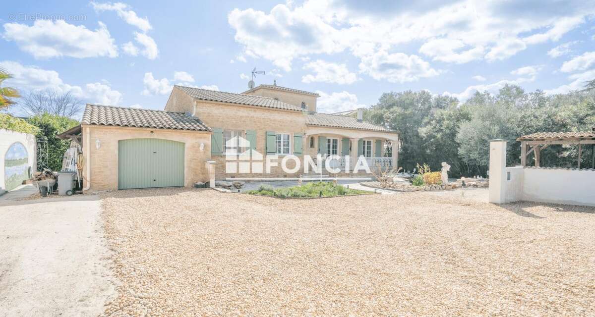 Maison à LUNEL