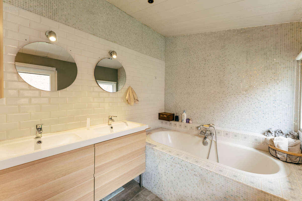 Maison à ANNOEULLIN