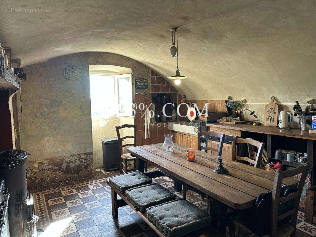 Maison à ROUSSON