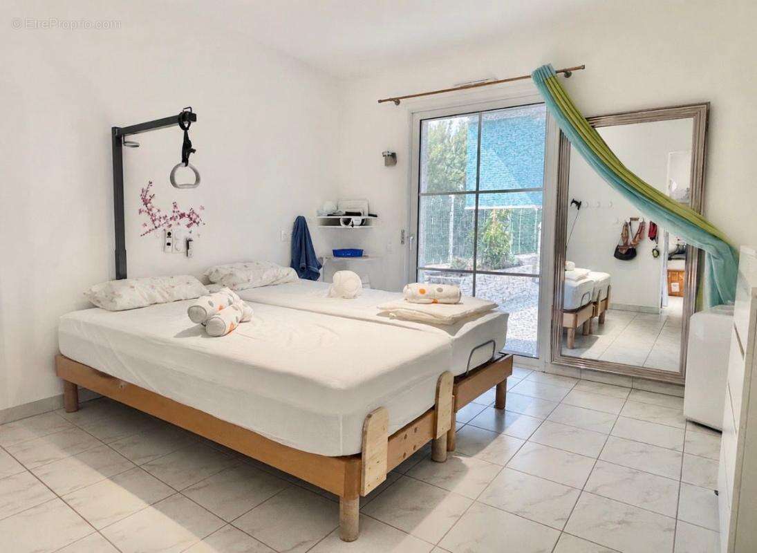 Maison proche commodités - photo 9