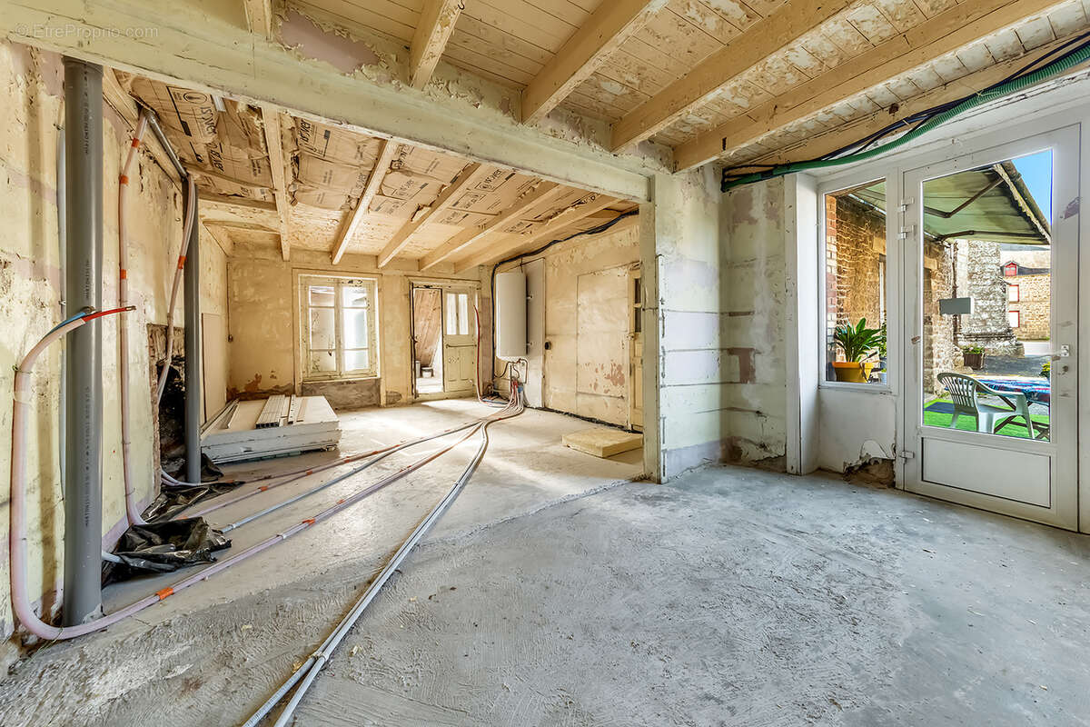 Maison à BROUALAN