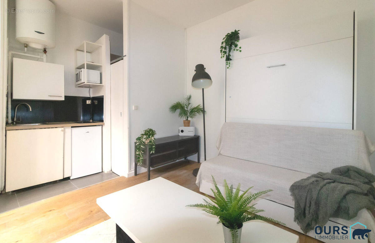 Appartement à PARIS-18E