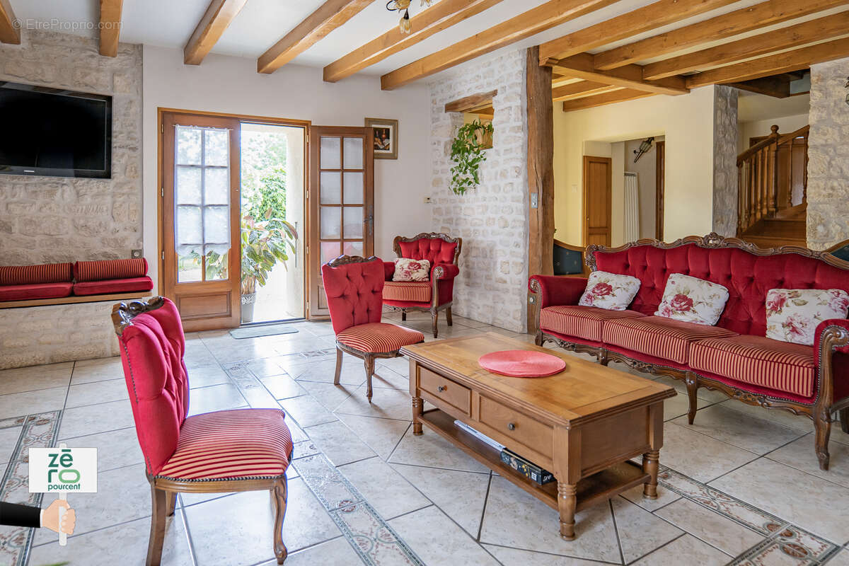 Maison à NALLIERS