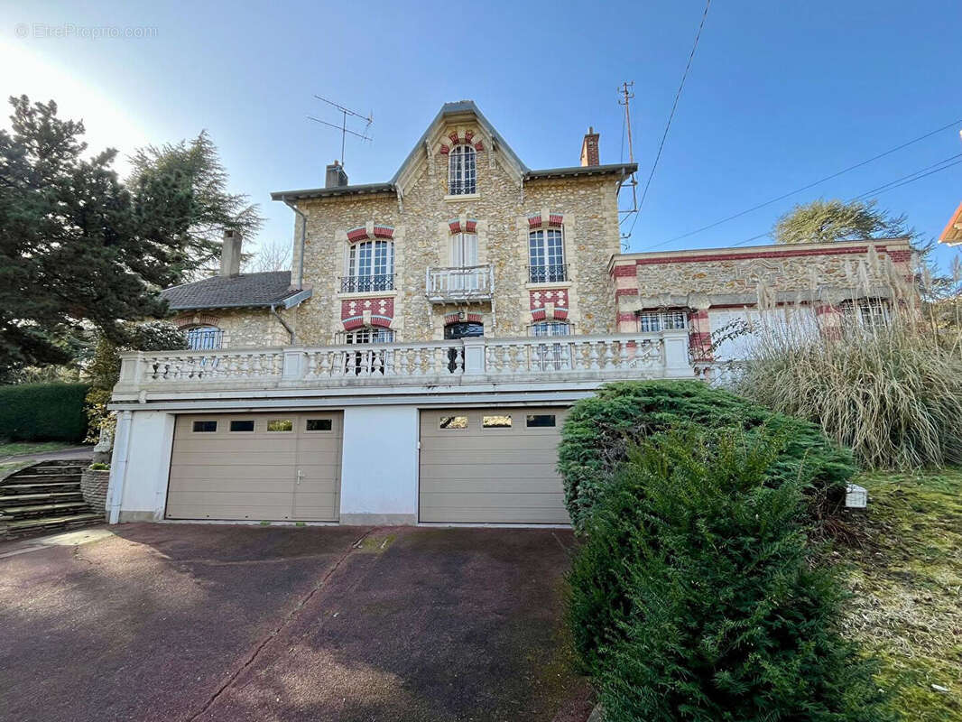 Maison à PARMAIN