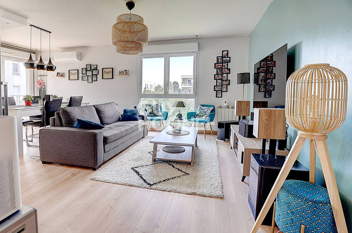 Appartement à VAULX-EN-VELIN