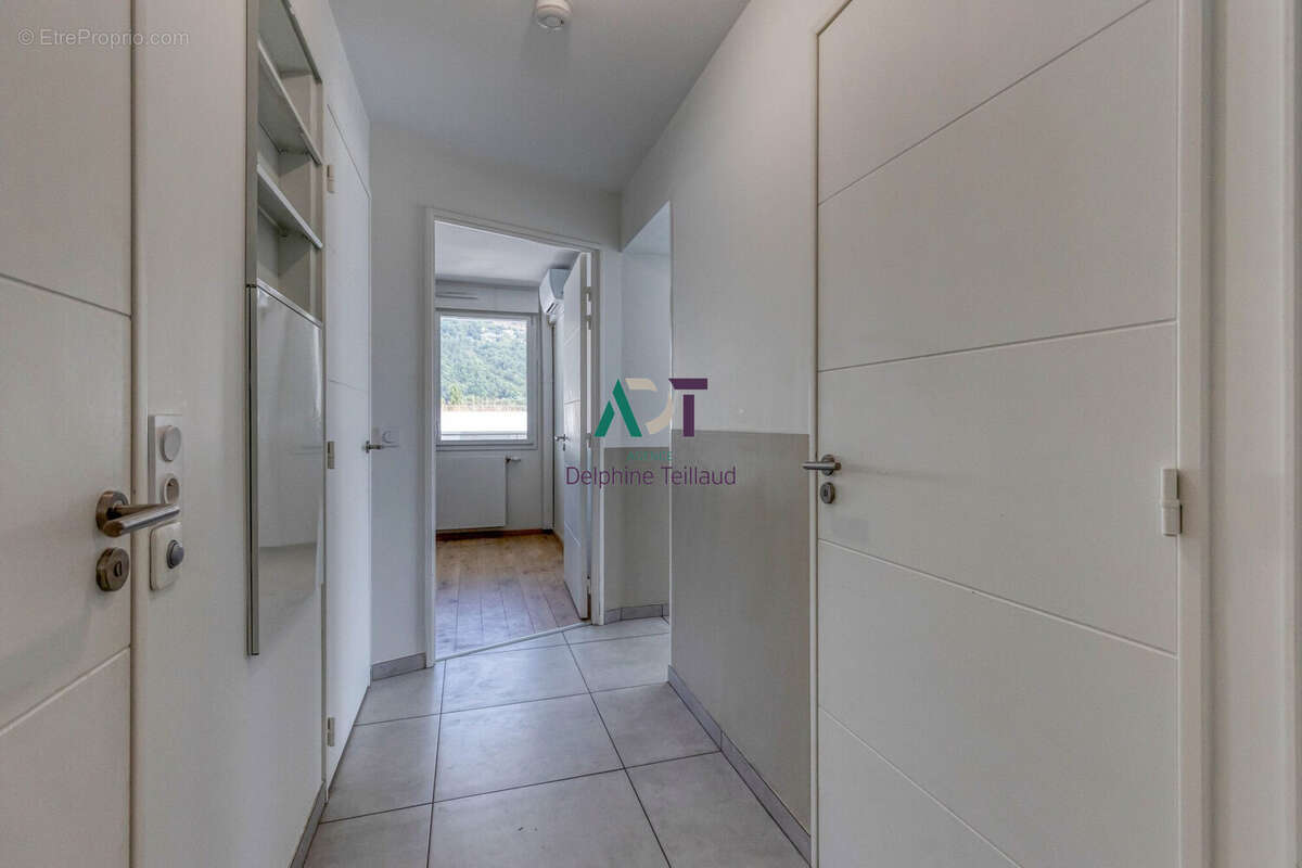 Appartement 60 m² à Meylan  - photo 5