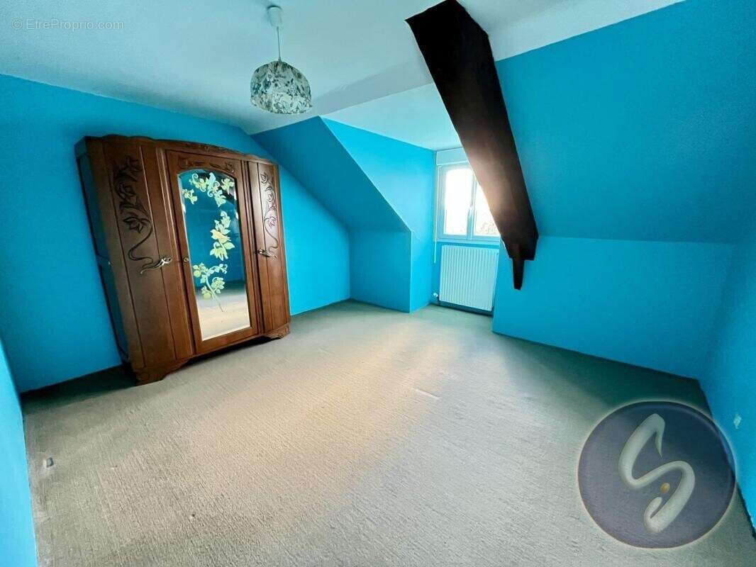 Maison à SAINT-MARCEL