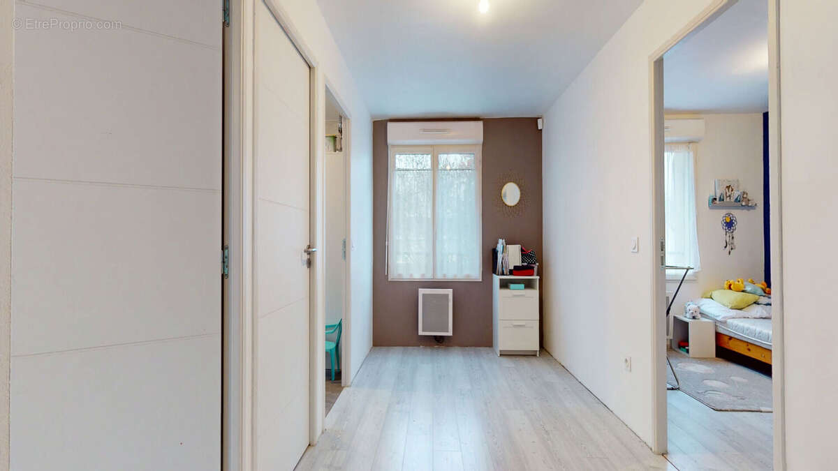 Maison à VAUGRIGNEUSE