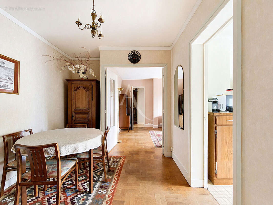 Appartement à SAINT-GERMAIN-EN-LAYE