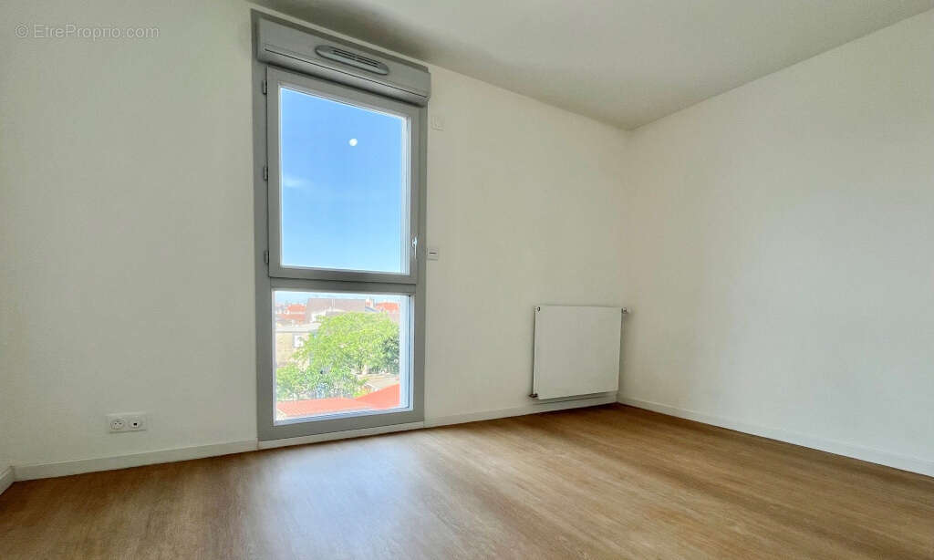 Appartement 61 m² à Drancy  - photo 7