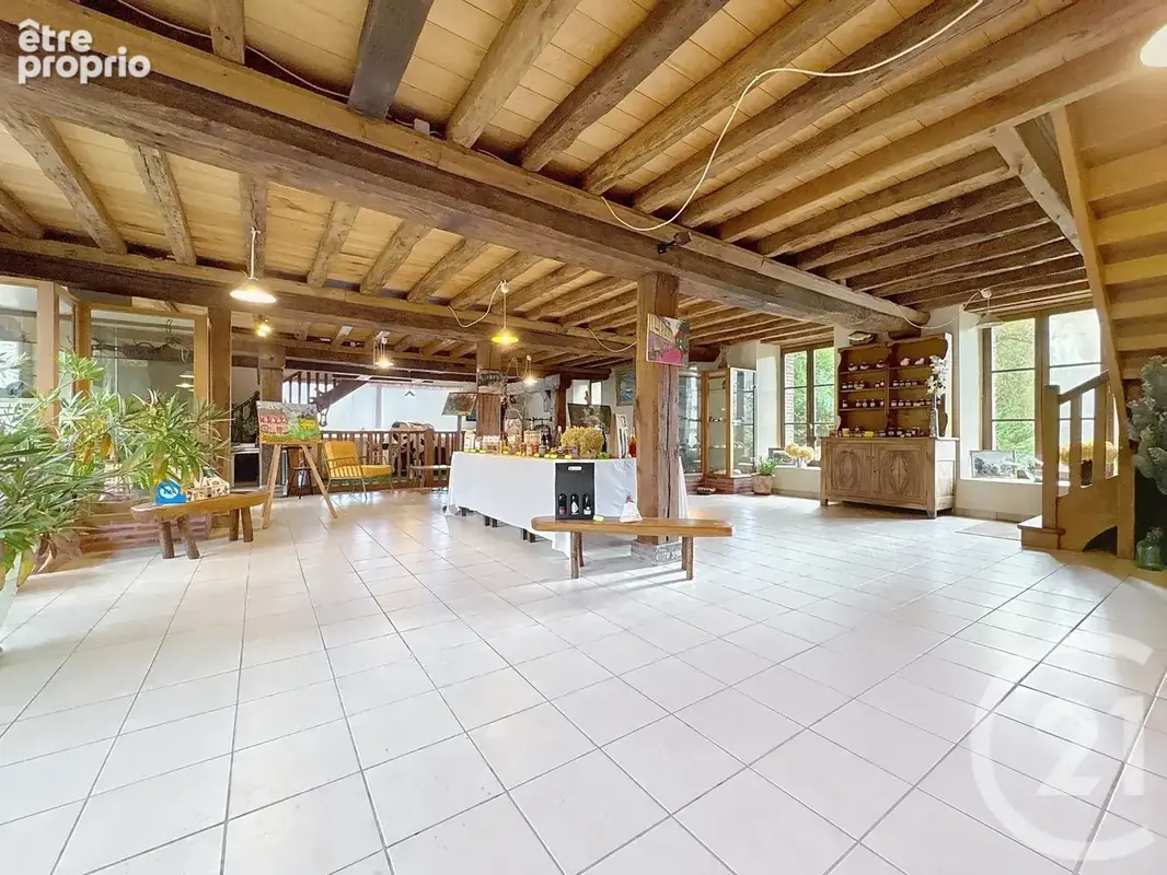 Maison 40 pièces 738 m² à vendre à Estissac (10190) - photo 32