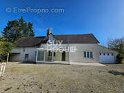 Maison à PICAUVILLE