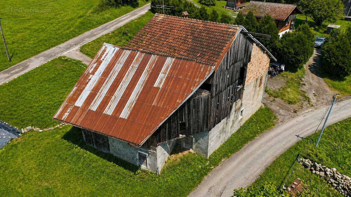 Maison à SAINT-JEAN-DE-THOLOME