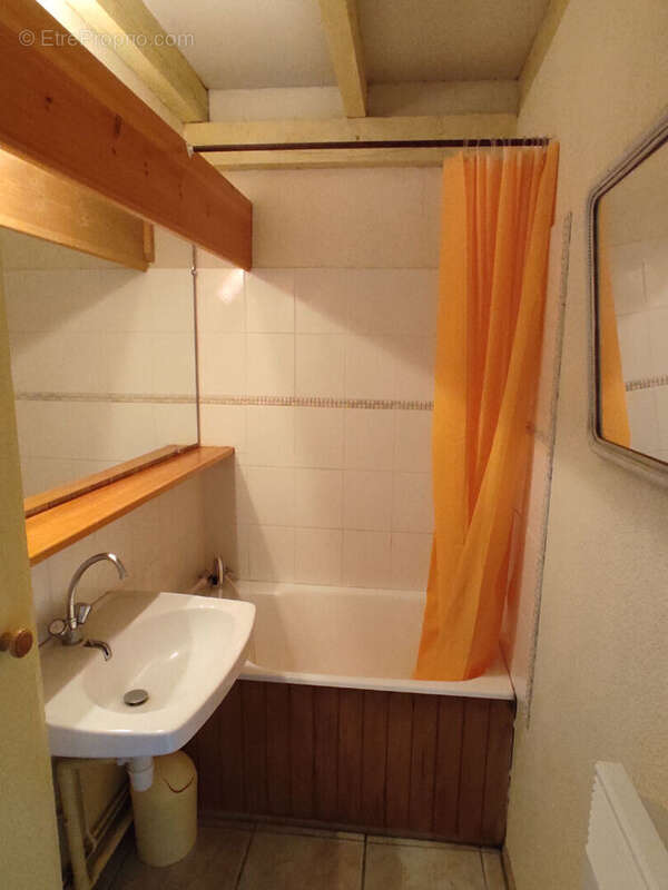 Appartement à LES ANGLES