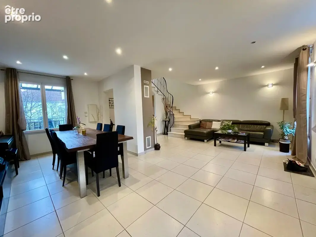 LA MARE - sublime maison 3 chambres, jardin et garage - à proximité du Métro ligne 5 ! - photo 3