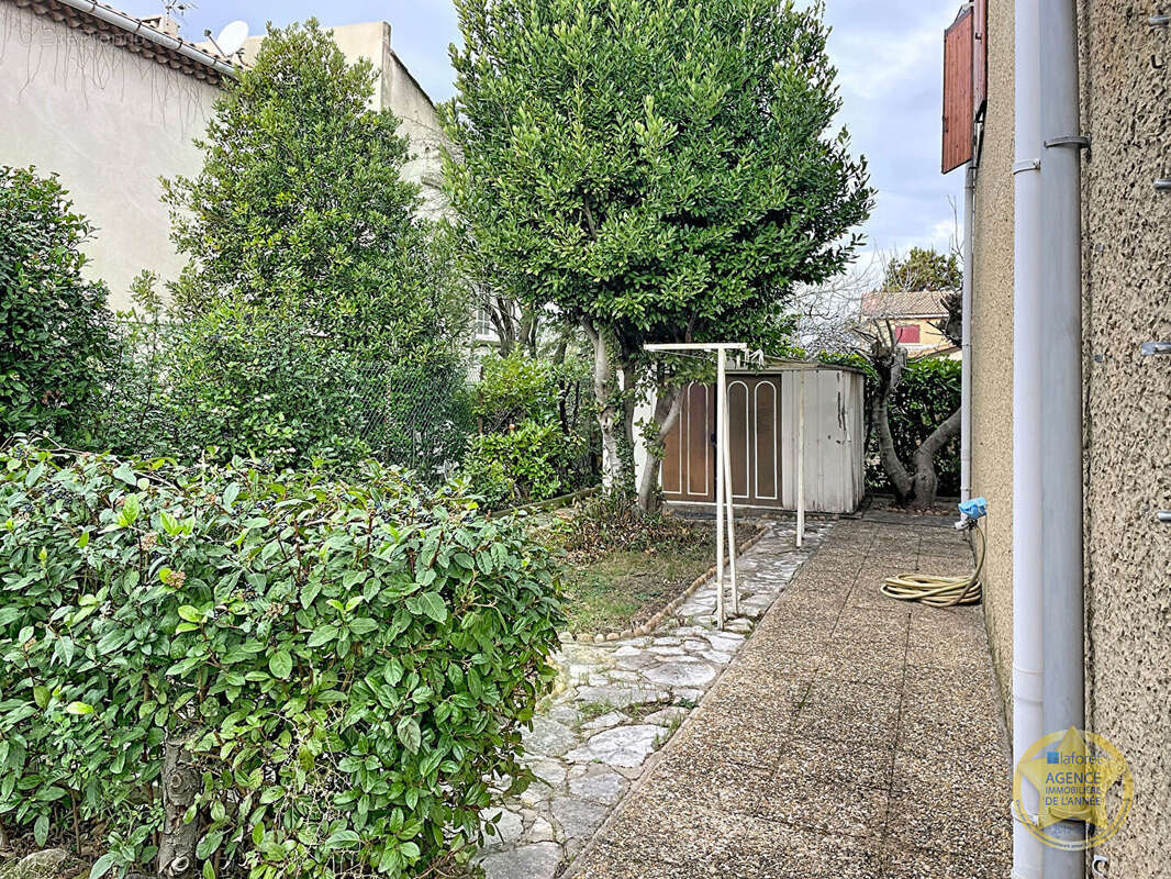 Maison à LES ANGLES