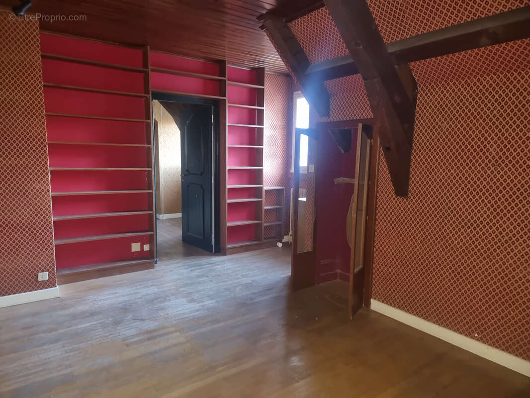 Maison à VAULNAVEYS-LE-HAUT