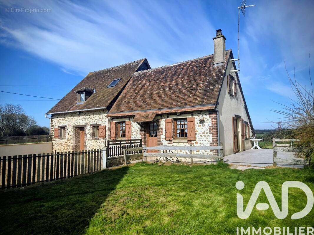 Photo 1 - Maison à LE GAULT-PERCHE
